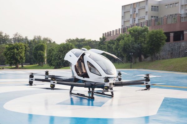 Intelligent manned autonomous aerial vehicle AAV